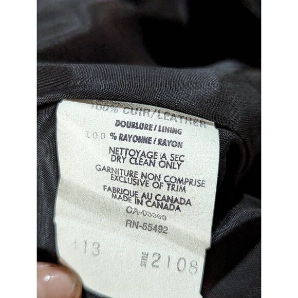 Choses Womens Mini Skirt Leather Zip Back High Waisted Black Size Jr. 7/8 NWT - Picture 5 of 5